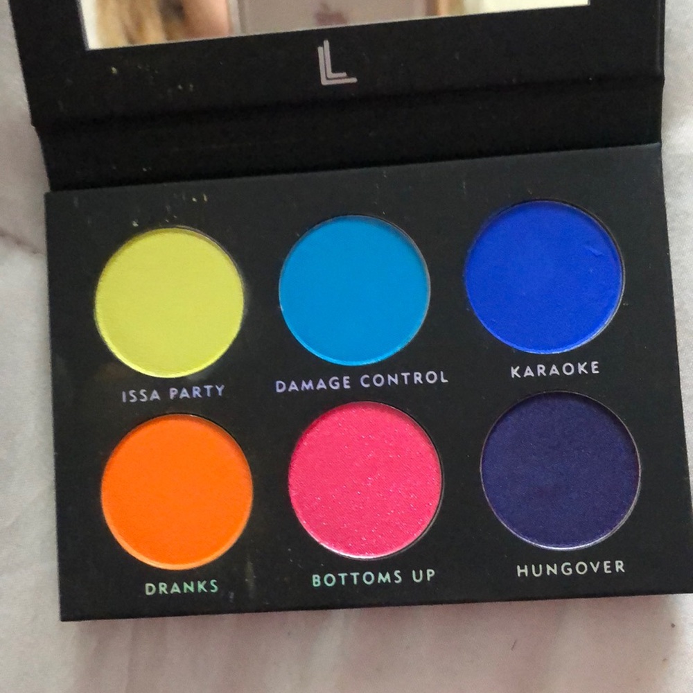 laura lee eyeshadow palette